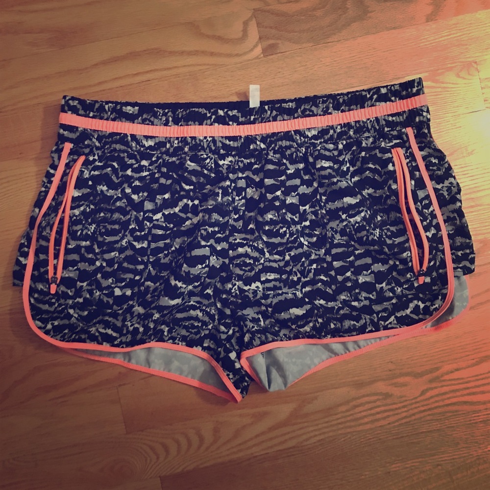 Fabletics shorts